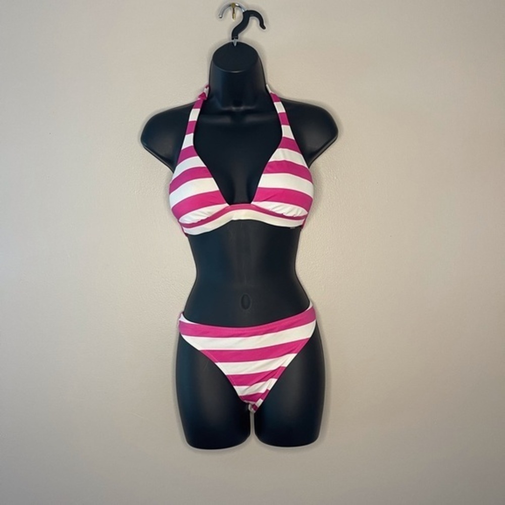 Victoriaās Secret striped bikini